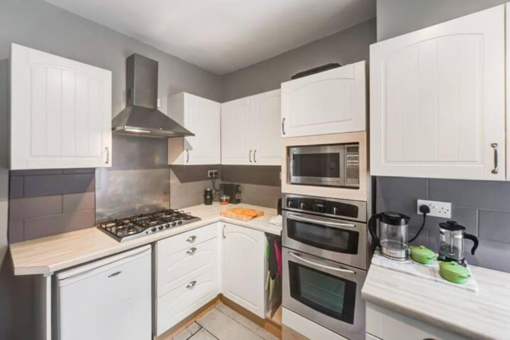 Heart Of The Beautiful Old Town Apartment Hastings Luaran gambar