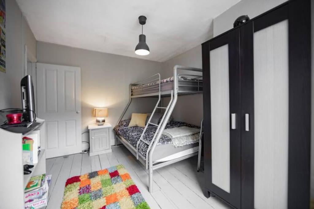 Heart Of The Beautiful Old Town Apartment Hastings Luaran gambar